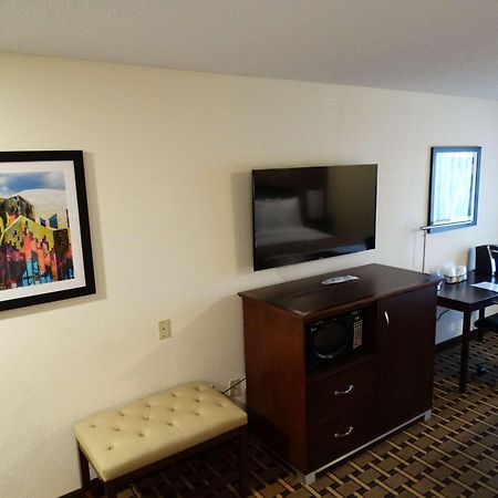 Best Western Overland Park Hotel Bagian luar foto