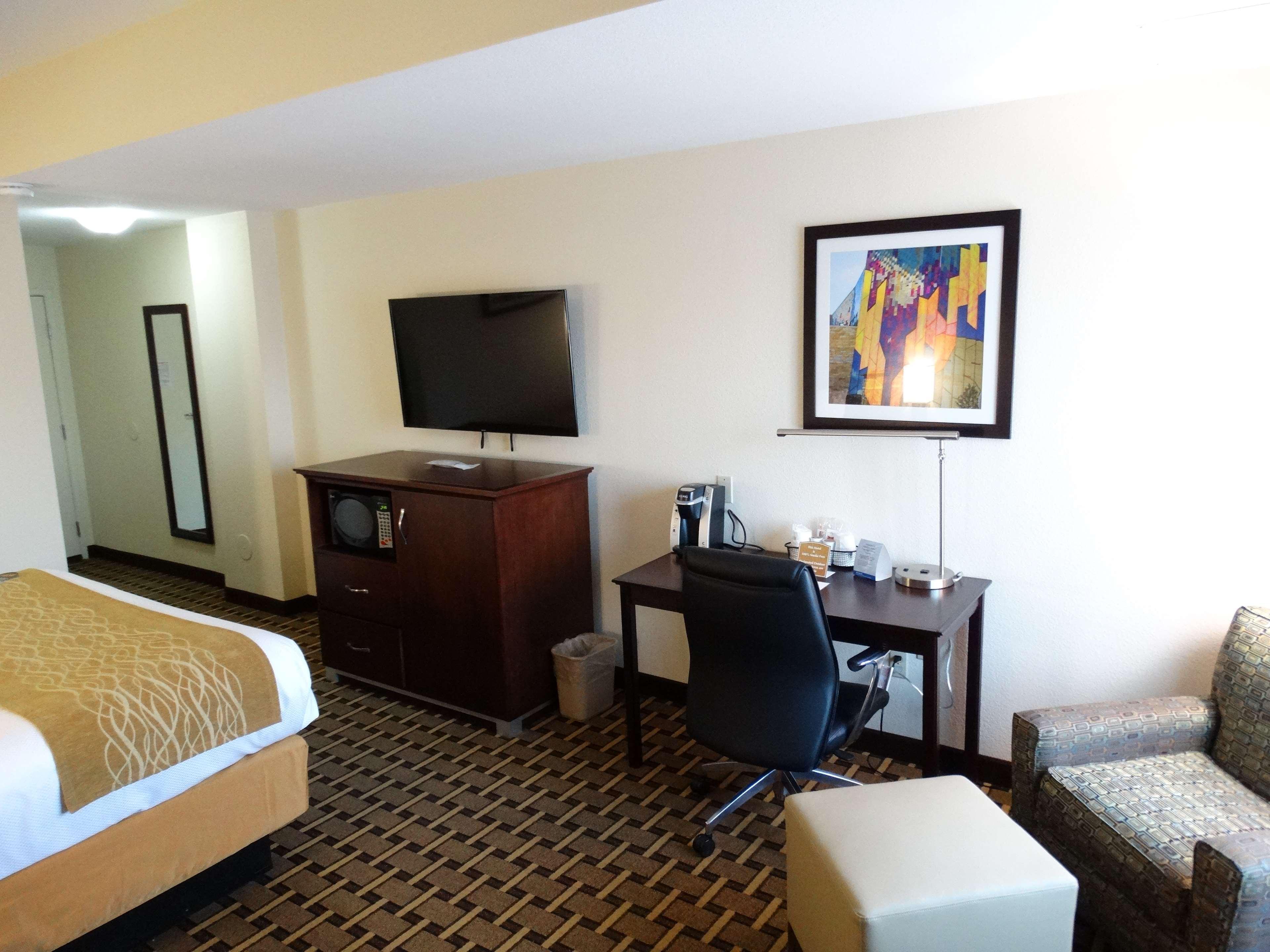 Best Western Overland Park Hotel Bagian luar foto